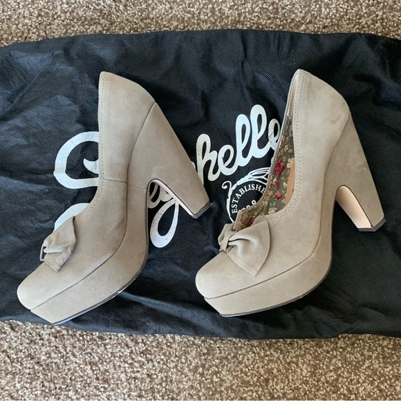 Seychelles Leather Block Heels - Picture 3 of 5